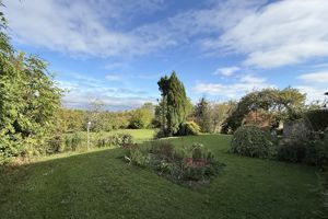 Photo 16- click for photo gallery